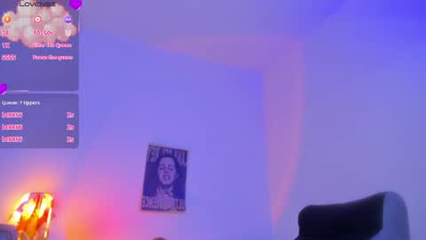 Snapshot of marieetaylor chatting on June 8, 2026, 1:28 am Mariee online show from June 8, 2026, 1:28 am