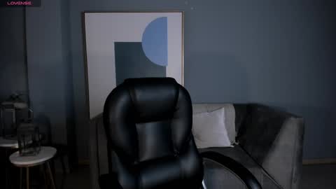 Snapshot of mariejane2 chatting on December 9, 2024, 11:04 am Im Marie Jane online show from December 9, 2024, 11:04 am