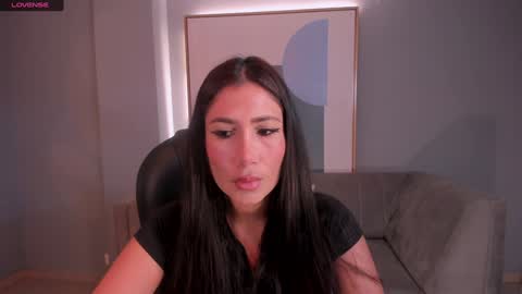 Snapshot of mariejane2 chatting on January 20, 2025, 10:51 am Im Marie Jane online show from January 20, 2025, 10:51 am