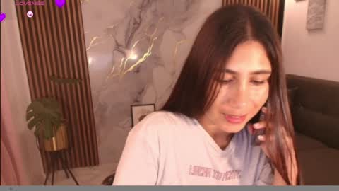 Snapshot of mariejane2 chatting on April 1, 2026, 12:33 am Im Marie Jane online show from April 1, 2026, 12:33 am