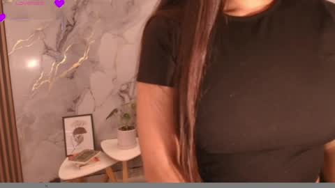 Snapshot of mariejane2 chatting on April 14, 2026, 1:00 am Im Marie Jane online show from April 14, 2026, 1:00 am