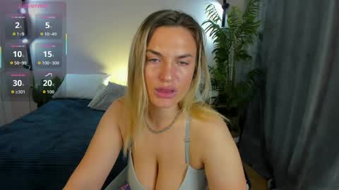 Mariel online show from May 27, 2026, 1:46 am