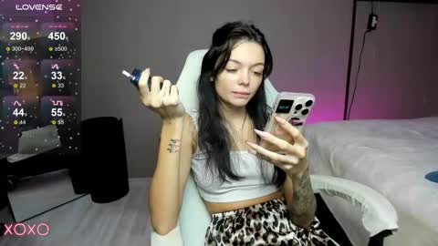 Snapshot of mariella__adams chatting on September 30, 2025, 12:54 pm Maria online show from September 30, 2025, 12:54 pm
