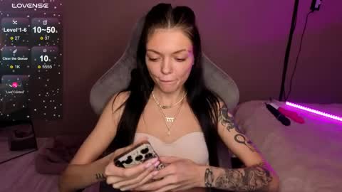 Maria  online show from April 19, 2026, 4:06 pm