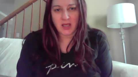 Marie online show from May 25, 2026, 2:12 pm