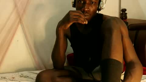 Snapshot of marietabro chatting on May 31, 2026, 8:10 pm marietabro online show from May 31, 2026, 8:10 pm