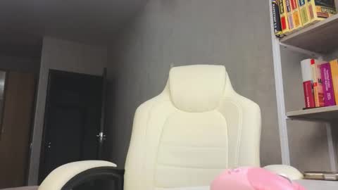 Marietta online show from October 12, 2025, 1:32 pm