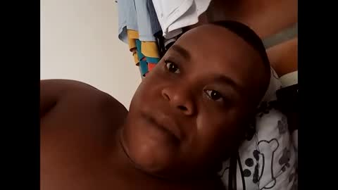 Snapshot of marihuna420 chatting on January 13, 2025, 6:38 pm HotBlack 430 online show from January 13, 2025, 6:38 pm