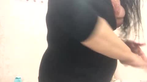 Snapshot of marikapikkola chatting on February 1, 2026, 2:04 pm Mary... online show from February 1, 2026, 2:04 pm