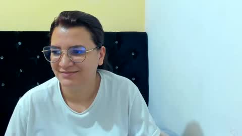 MARILYN SEXY online show from December 31, 2024, 12:04 pm