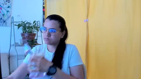 MARILYN SEXY online show from June 30, 2026, 8:32 pm