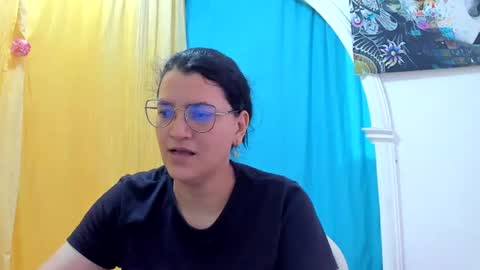 MARILYN SEXY online show from July 18, 2026, 1:15 pm