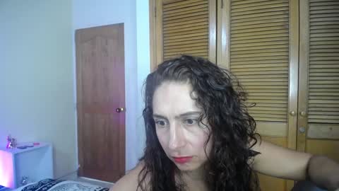 marilynetthan online show from December 6, 2024, 4:38 pm