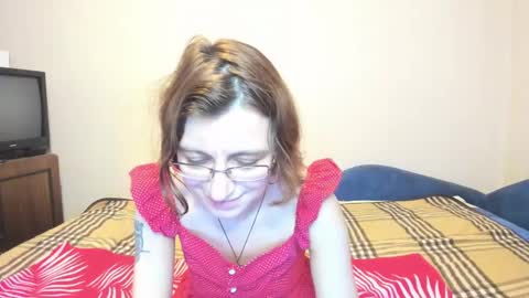 Snapshot of marilynspecial chatting on December 4, 2024, 2:26 pm Marilyn online show from December 4, 2024, 2:26 pm