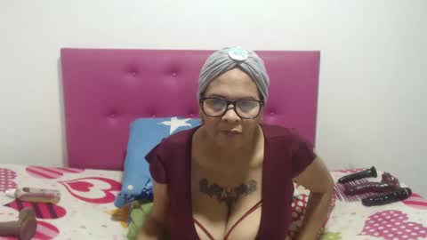 Marina  online show from March 9, 2025, 11:03 pm