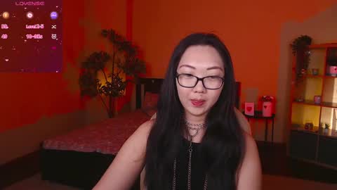 Snapshot of marine_vact chatting on February 26, 2025, 5:28 pm Marine online show from February 26, 2025, 5:28 pm