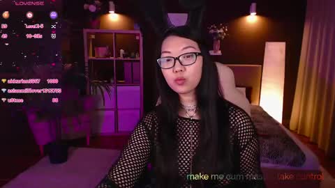 Snapshot of marine_vact chatting on March 4, 2025, 8:27 pm Marine online show from March 4, 2025, 8:27 pm