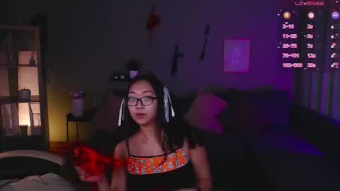 Snapshot of marine_vact chatting on October 8, 2025, 2:14 pm Marine online show from October 8, 2025, 2:14 pm