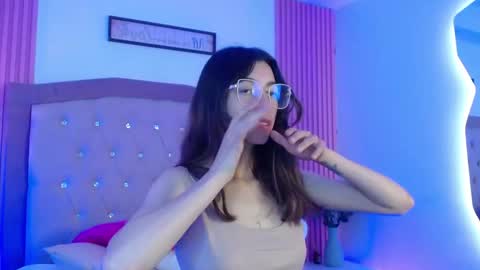 marinette online show from March 18, 2026, 8:01 pm