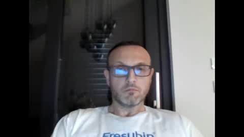 mario_300 online show from March 25, 2026, 10:05 pm