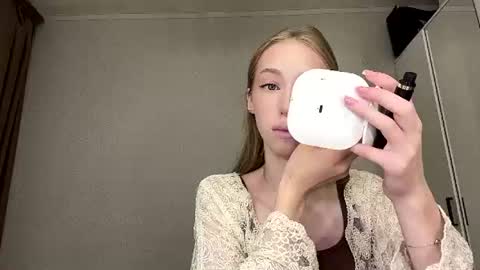 Amelia online show from July 28, 2026, 8:54 am