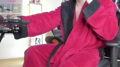 Snapshot of marioslim chatting on March 4, 2026, 9:15 am marioslim online show from March 4, 2026, 9:15 am