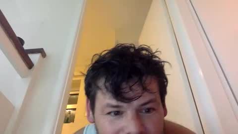 mariov43 online show from April 8, 2026, 8:42 pm