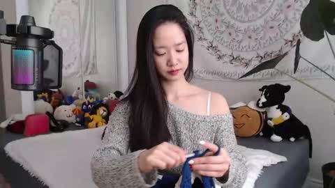 Snapshot of marissapeach chatting on February 16, 2026, 2:57 pm MarissaPeach online show from February 16, 2026, 2:57 pm