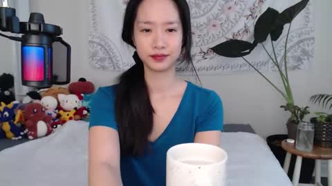 Snapshot of marissapeach chatting on March 7, 2026, 2:03 pm MarissaPeach online show from March 7, 2026, 2:03 pm