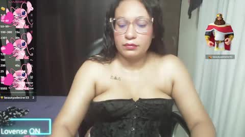 Snapshot of maritsa_millerr chatting on May 29, 2026, 11:30 am maritsa online show from May 29, 2026, 11:30 am
