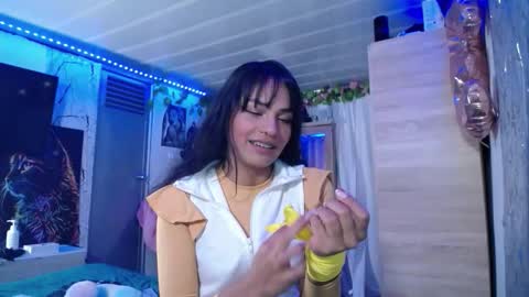 Maritza Ferrer -Samara Beltran online show from October 3, 2025, 3:03 am