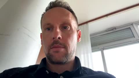 Mark online show from April 21, 2026, 10:54 am