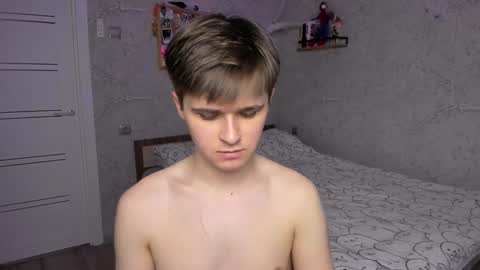 Snapshot of mark_bearcub chatting on January 13, 2025, 4:19 pm Mark online show from January 13, 2025, 4:19 pm