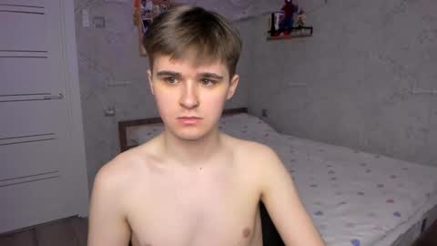 Snapshot of mark_bearcub chatting on January 22, 2025, 3:29 pm Mark online show from January 22, 2025, 3:29 pm