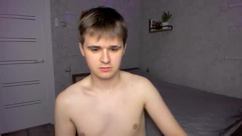 Snapshot of mark_bearcub chatting on September 16, 2025, 2:12 am Mark online show from September 16, 2025, 2:12 am