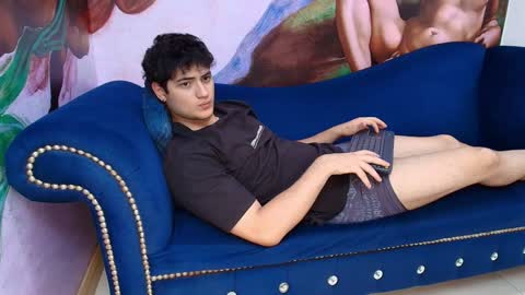 mark_evans1_ online show from January 3, 2025, 5:42 pm