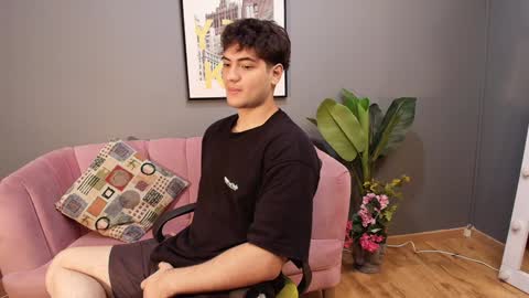 mark_evans1_ online show from January 13, 2025, 2:42 pm