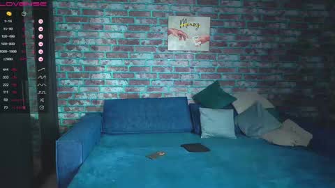 Mark online show from March 6, 2025, 3:13 am