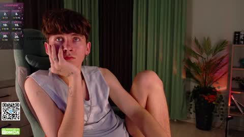 Mark online show from October 16, 2025, 2:18 pm