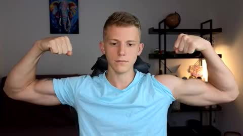 mark_shturman online show from September 18, 2025, 7:10 am