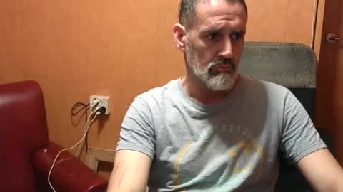 markbcnx online show from October 24, 2025, 10:17 pm