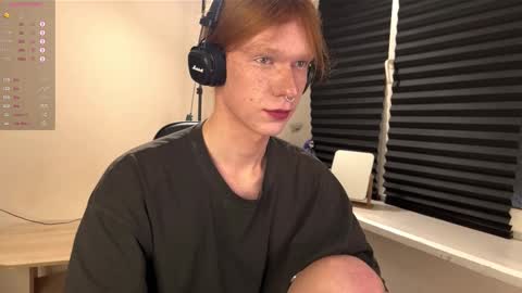 Mark online show from December 15, 2025, 2:32 pm