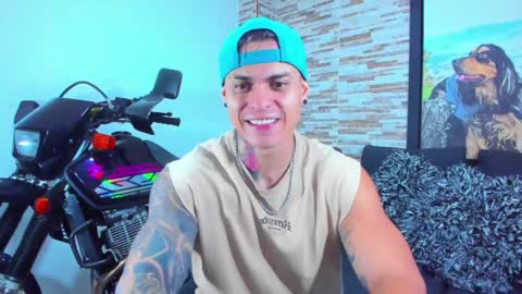 Snapshot of marko_toro__ chatting on December 14, 2024, 4:34 am Sebastian online show from December 14, 2024, 4:34 am