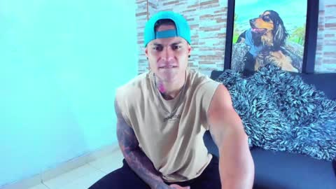 Snapshot of marko_toro__ chatting on December 19, 2024, 12:45 am Sebastian online show from December 19, 2024, 12:45 am