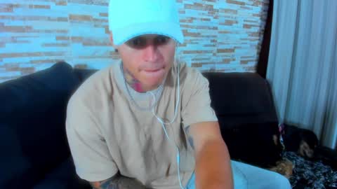 Snapshot of marko_toro__ chatting on February 4, 2025, 6:46 am Sebastian online show from February 4, 2025, 6:46 am