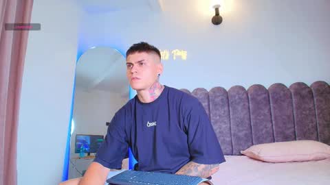 Snapshot of marko_toro__ chatting on October 31, 2025, 3:18 am Sebastian online show from October 31, 2025, 3:18 am