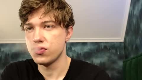 markshot_ online show from November 21, 2025, 6:39 pm