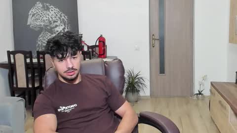 Tison online show from January 19, 2026, 5:33 am