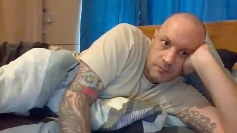 markus_7 online show from April 2, 2026, 8:23 am