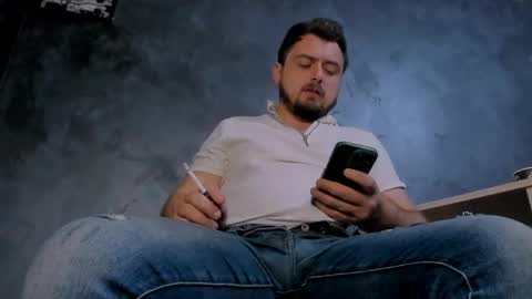 MARK online show from April 13, 2026, 9:09 pm